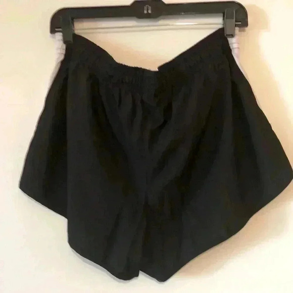 NIKE Lined 4” Mesh Stripe Relaxed Fit Running Shorts - Picture 2 of 7